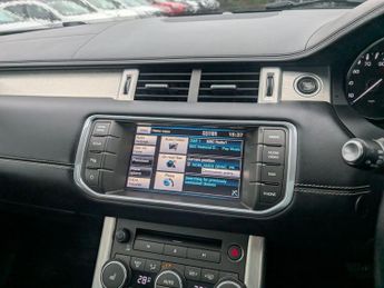 Land Rover Range Rover Evoque 2.2 SD4 Prestige Auto 4WD Euro 5 5dr