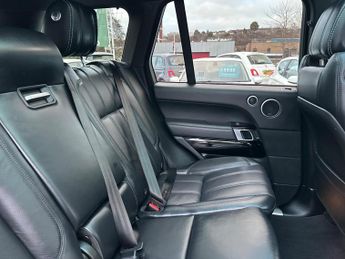 Land Rover Range Rover 4.4 SD V8 Vogue SE Auto 4WD Euro 6 (s/s) 5dr