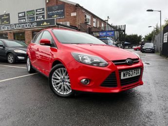 Ford Focus 1.0T EcoBoost Zetec Euro 5 (s/s) 5dr