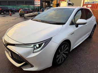 Toyota Corolla 1.8 VVT-h Design CVT Euro 6 (s/s) 5dr