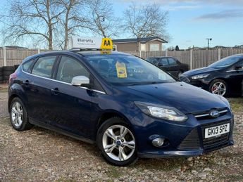 Ford Focus 1.0T EcoBoost Zetec Euro 5 (s/s) 5dr