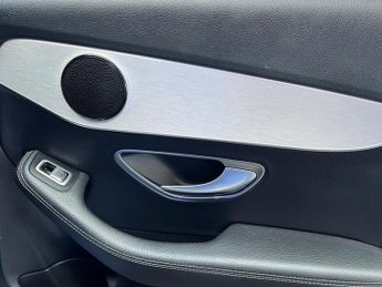 Mercedes-Benz C Class 2.0 C350e 6.4kWh Sport (Premium) G-Tronic+ Euro 6 (s/s) 5dr 18in