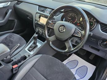 Skoda Octavia 2.0 TDI Elegance DSG Euro 5 (s/s) 5dr