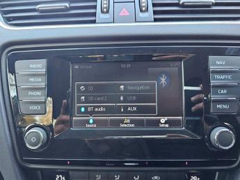 Skoda Octavia 2.0 TDI Elegance DSG Euro 5 (s/s) 5dr