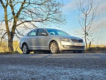 Skoda Octavia 2.0 TDI Elegance DSG Euro 5 (s/s) 5dr