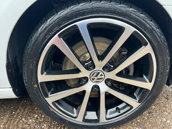 Volkswagen Golf 1.4 TSI GT Cabriolet 2dr Petrol DSG Euro 5 (160 ps)