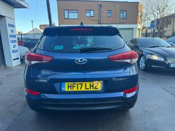 Hyundai TUCSON 1.7 CRDi Blue Drive Premium SE DCT Euro 6 (s/s) 5dr
