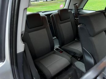 Vauxhall Zafira 1.6 Exclusiv MPV 5dr Petrol Manual Euro 4 (105 ps)