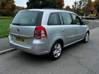 Vauxhall Zafira 1.6 Exclusiv MPV 5dr Petrol Manual Euro 4 (105 ps)