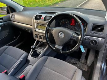 Volkswagen Golf 1.6 FSI Match Hatchback 5dr Petrol Manual (159 g/km, 113 bhp)