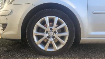 Volkswagen Touran 2.0 TDI Match DSG 5dr (7 Seats)