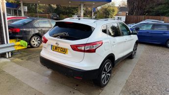 Nissan Qashqai 1.2 DIG-T Tekna XTRON 2WD Euro 6 (s/s) 5dr