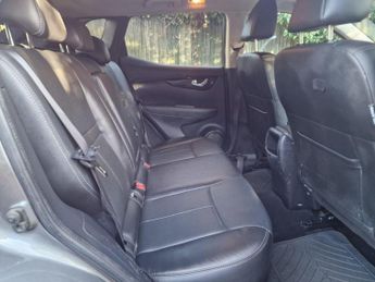 Nissan Qashqai 1.2 DIG-T Tekna XTRON 2WD Euro 6 (s/s) 5dr