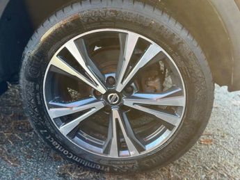 Nissan Qashqai 1.3 DIG-T N-Connecta DCT Auto Euro 6 (s/s) 5dr