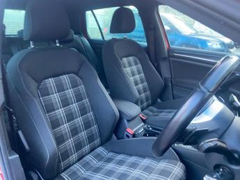Volkswagen Golf 2.0 TDI GTD DSG Euro 6 (s/s) 5dr