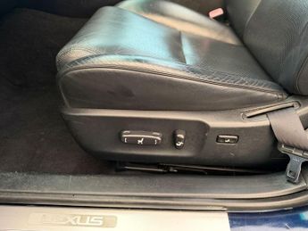 Lexus GS 3.0 300 SE-L Auto 4dr