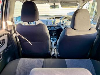 Toyota Yaris 1.5 VVT-h Icon E-CVT Euro 6 5dr