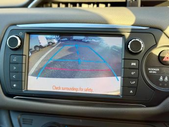 Toyota Yaris 1.5 VVT-h Icon E-CVT Euro 6 5dr