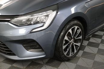 Renault Clio 1.6 E-TECH Evolution Auto Euro 6 (s/s) 5dr