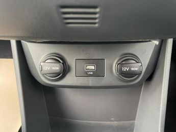 Hyundai IONIQ 38.3kWh Premium Auto 5dr