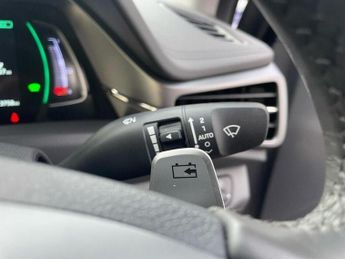 Hyundai IONIQ 38.3kWh Premium Auto 5dr