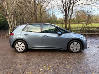 Volkswagen ID.3 Pro 58kWh Life Auto 5dr