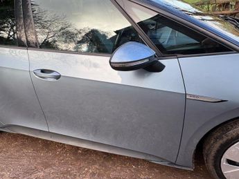 Volkswagen ID.3 Pro 58kWh Life Auto 5dr