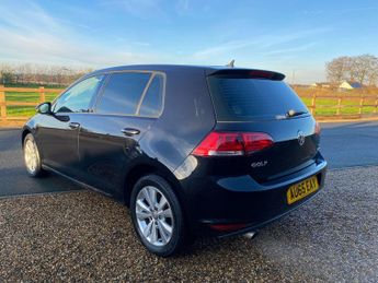 Volkswagen Golf 1.2 TSI BlueMotion Tech S DSG Euro 5 (s/s) 5dr