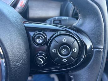 MINI Convertible 1.5 Cooper Auto Euro 6 (s/s) 2dr