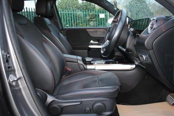 Mercedes-Benz EQB EQB 350 66.5kWh AMG Line SUV 5dr Electric Auto 4MATIC (292 ps)