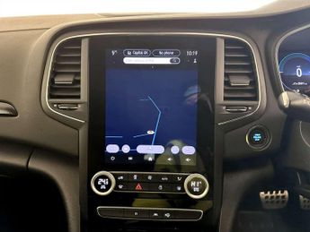 Renault Megane 1.6 E-TECH 9.8kWh RS Line Sport Tourer Auto Euro 6 (s/s) 5dr