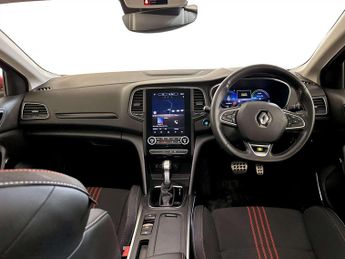 Renault Megane 1.6 E-TECH 9.8kWh RS Line Sport Tourer Auto Euro 6 (s/s) 5dr
