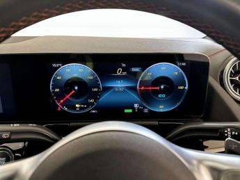 Mercedes-Benz EQA EQA 250 66.5kWh AMG Line Auto 5dr