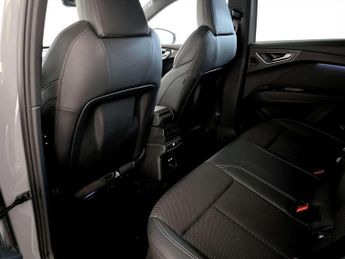 Audi Q4 e-tron 40 S line Auto 5dr 82kWh