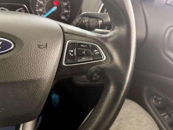 Ford Kuga 2.0 TDCi Titanium SUV 5dr Diesel Manual Euro 6 (s/s) (150 ps)