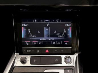 Audi e-tron 50 Technik SUV 5dr Electric Auto quattro 71.2kWh (11kW Charger) 