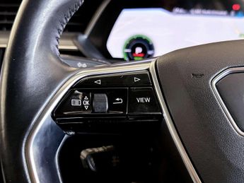 Audi e-tron 50 Technik SUV 5dr Electric Auto quattro 71.2kWh (313 ps)