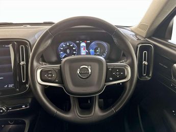 Volvo XC40 1.5h T5 Twin Engine Recharge 10.7kWh Inscription Pro SUV 5dr Pet