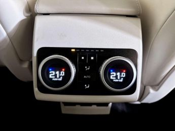 Jaguar I-PACE 400 90kWh First Edition SUV 5dr Electric Auto 4WD (400 ps)