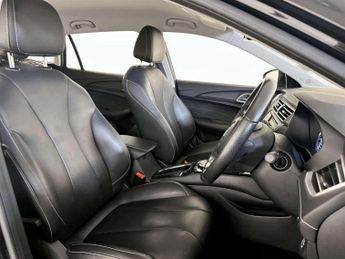 MG MG5 61.1kWh Exclusive Long Range Estate 5dr Electric Auto (156 ps)