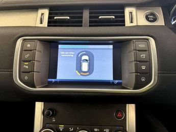 Land Rover Range Rover Evoque 2.0 eD4 SE Tech FWD Euro 6 (s/s) 5dr