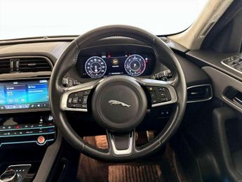 Jaguar F-PACE 2.0 D180 Portfolio Auto AWD Euro 6 (s/s) 5dr