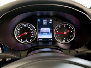 Mercedes-Benz GLC 2.1 GLC220d Sport (Premium Plus) G-Tronic 4MATIC Euro 6 (s/s) 5d