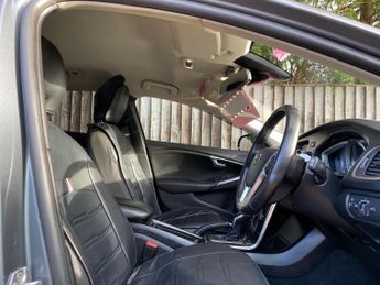 Volvo V40 Cross Country 1.5 T3 Pro Auto Euro 6 (s/s) 5dr