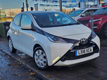 Toyota AYGO 1.0 VVT-i x-play x-shift Euro 6 5dr