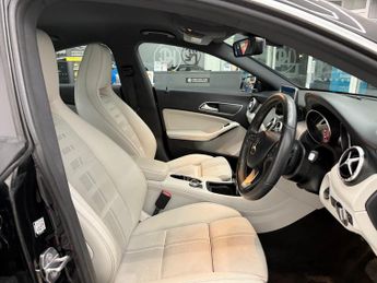 Mercedes-Benz CLA 1.6 CLA180 Sport Coupe 7G-DCT Euro 6 (s/s) 4dr