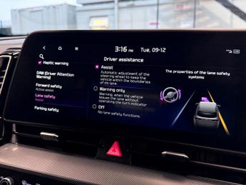 Kia Sportage 1.6 T-GDi 13.8kWh GT-Line SUV 5dr Petrol Plug-in Hybrid Auto AWD