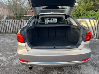 BMW 3 Series Gran Turismo 2.0 320i Luxury GT Auto Euro 6 (s/s) 5dr