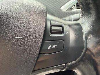 Peugeot 2008 1.2 PureTech Allure Premium EAT Euro 6 (s/s) 5dr