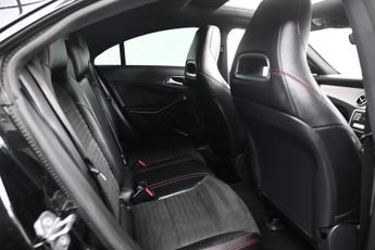 Mercedes-Benz CLA 2.1 CLA220d AMG Line Night Edition (Plus) Coupe 7G-DCT Euro 6 (s